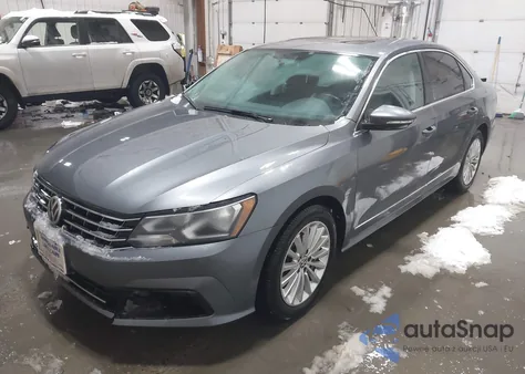 2016 Volkswagen Passat 1.8T Se из США, поврежденный, VIN 1VWBT7A37GC027784